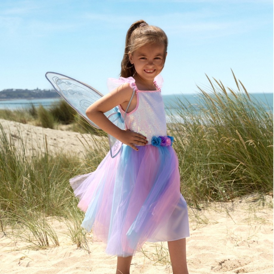 Costume fée fille avec robe en velours et sequins, jupons satin et tulle, ailes papillon dorées