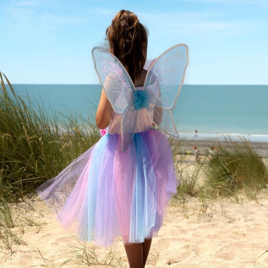 Costume fée fille avec robe en velours et sequins, jupons satin et tulle, ailes papillon dorées