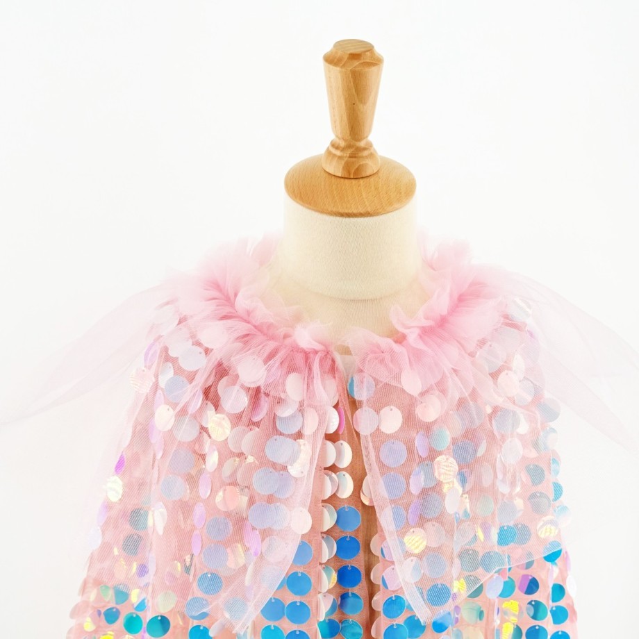 Cape déguisement fille sequins multicolores sur fond rose avec col et doublure tulle