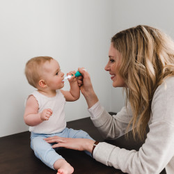 Sönik Brosse à dents sonique 2 étapes pour bébé