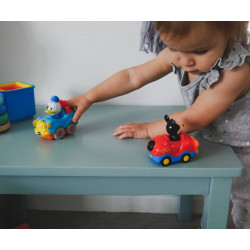 table-bleu-gris-pour-tout-petits