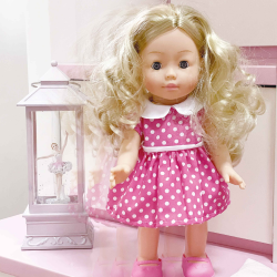 Poupée Molly marche et chante - 33cm