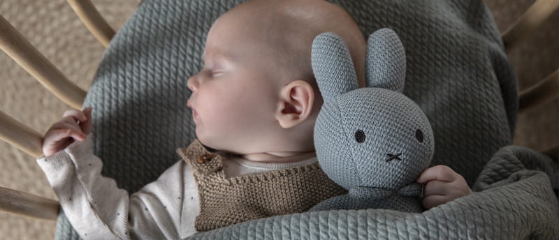 Peluche Miffy Vert Amande : La nouvelle collection nature